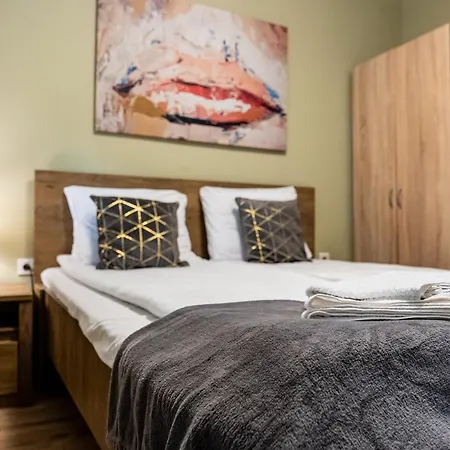 Apartment Karavelov Center Warna