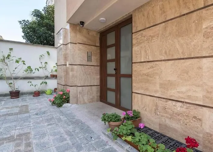 Lejlighed Karavelov Center *